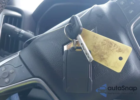 2016 Chevrolet Silverado 1Lt from USA, damaged, VIN 3GCUKREC9GG238941